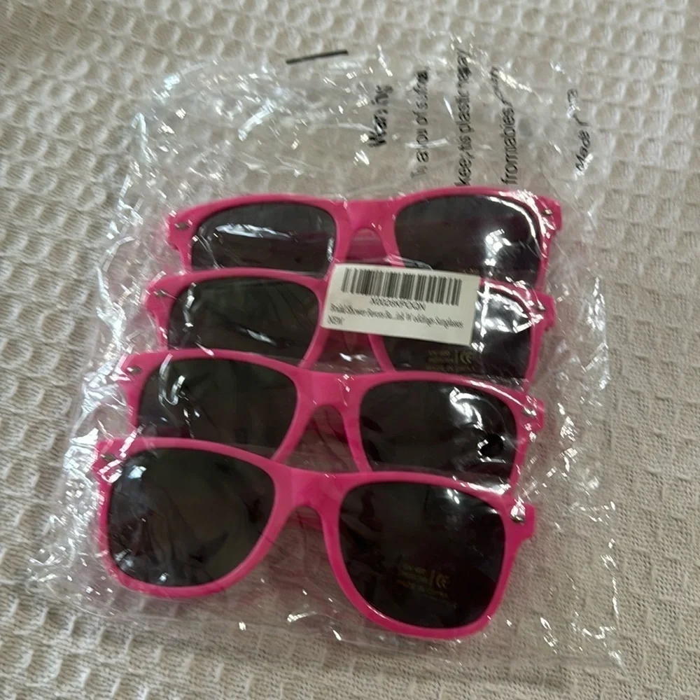 Bachelorette Hot Pink Bride Tribe Set of 4 Sunglasses